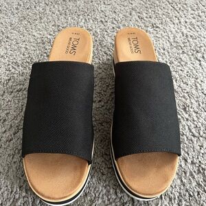 Toms Black Platform Slides